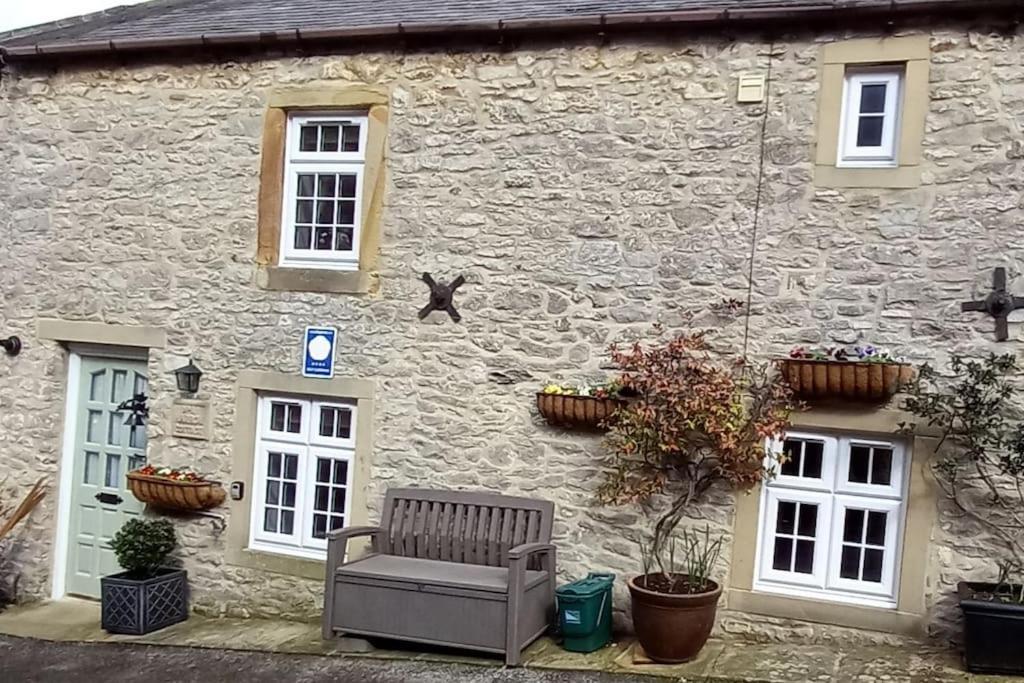 Peak District - 1 Harrow Cottage - Great Longstone Kültér fotó