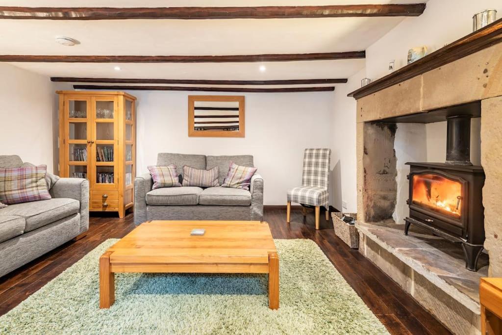 Peak District - 1 Harrow Cottage - Great Longstone Kültér fotó